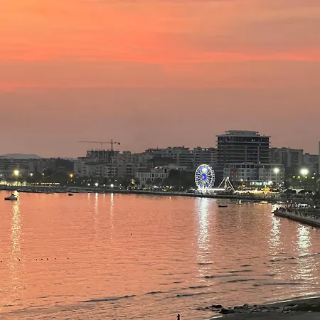 Marina Premium & 4* Vlorë