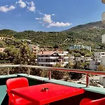 Marina Premium & Hotel Vlorë