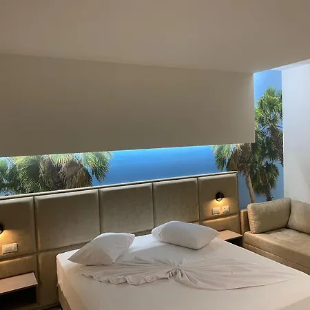 Hotell Marina Premium &
