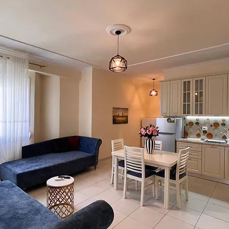Hotell Marina Premium & Vlorë